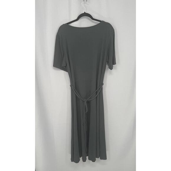 Vince Dress Womens 3X Gray Short Sleeve Scoop Neck Belted A-Line Midi Jersey - Picture 2 of 12